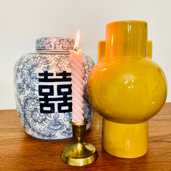 GOLDSMITH vase