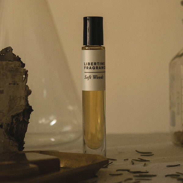 SOFT WOODS perfume oil